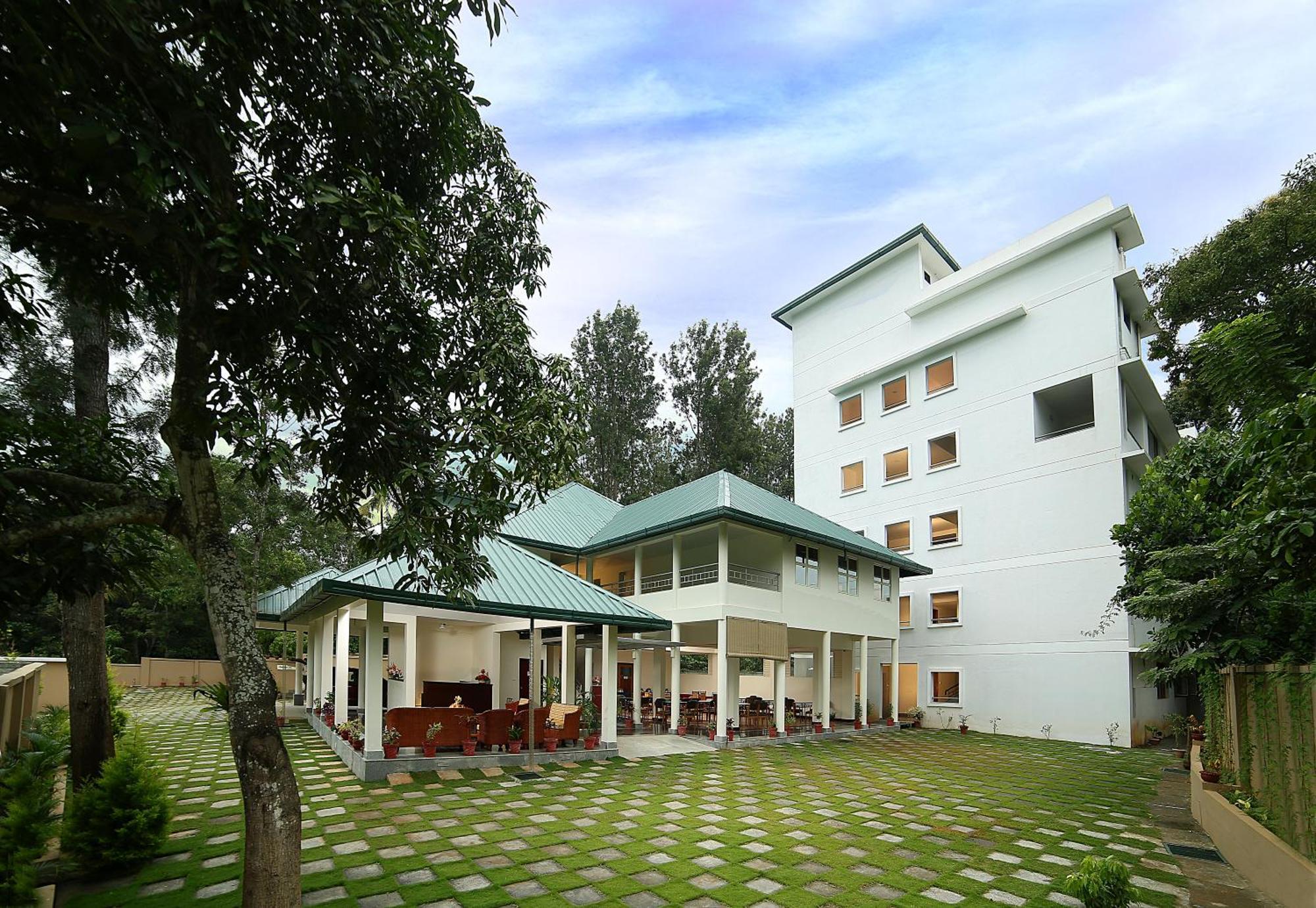 Peppervine Hotel Текади Екстериор снимка